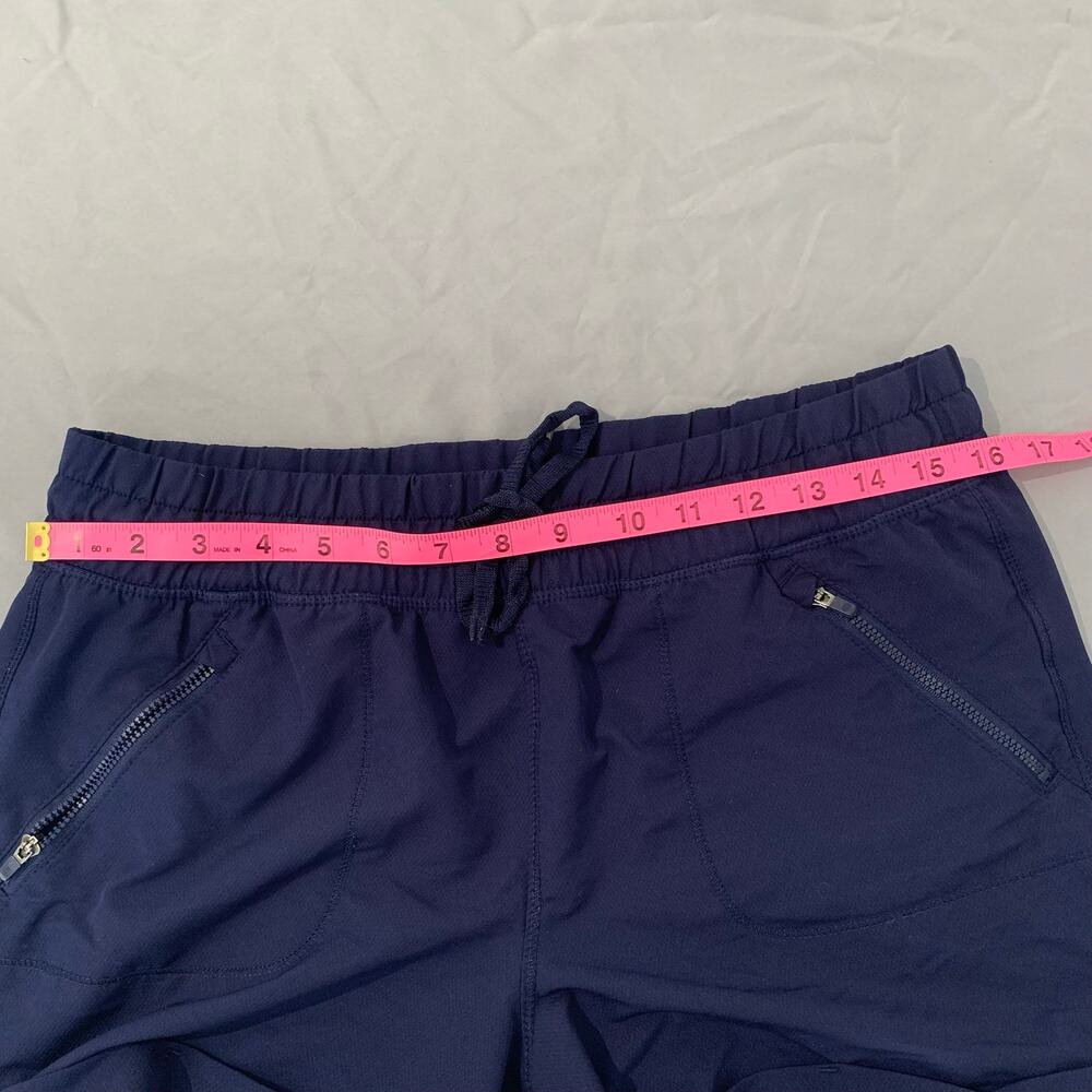 Tangerine Navy Blue Athletic Shorts
Zipper Pockets & Rolled Cuffs Size Medium - Picture 12 of 12